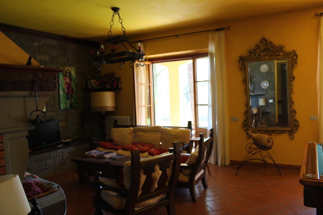Guardalaluna Villa Pian di Scò Eksteriør billede